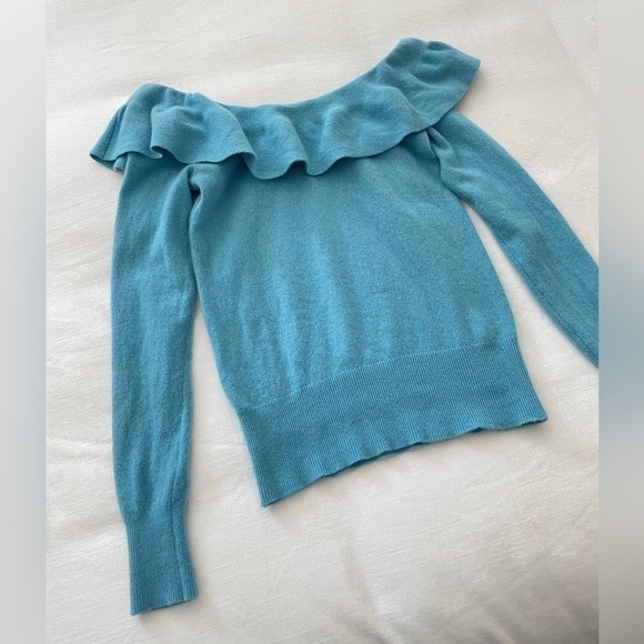 Sara Campbell Off the Shoulder Ruffle Neck 100% Cashmere Blue Sweater, Small - Picture 1 of 4